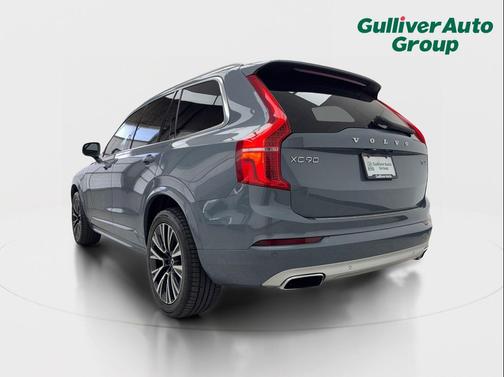 Thunder Gray Metallic 2020 Volvo XC90 T6 Momentum
