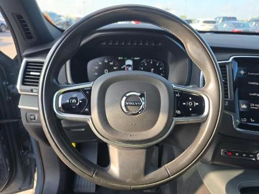 Thunder Gray Metallic 2020 Volvo XC90 T6 Momentum