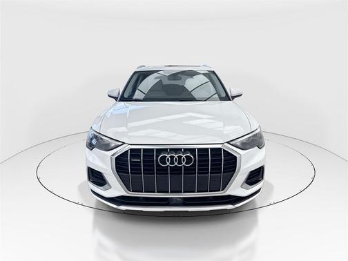 2020 Audi Q3 45 Premium