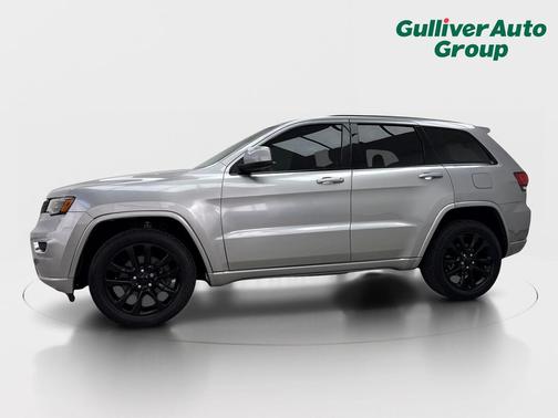 Billet Silver Metallic Clearcoat 2021 Jeep Grand Cherokee Laredo