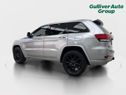 Billet Silver Metallic Clearcoat 2021 Jeep Grand Cherokee Laredo