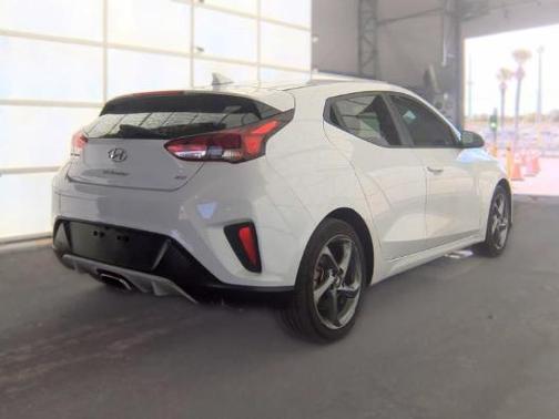 Chalk White 2019 Hyundai Veloster 2