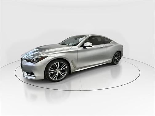 2017 INFINITI Q60 2.0t Premium