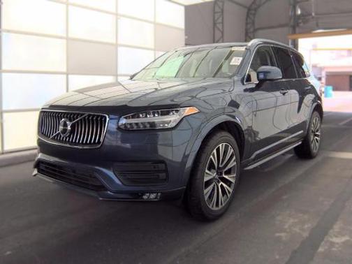 Denim Blue Metallic 2022 Volvo XC90 T5 Momentum