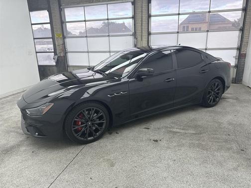 2022 Maserati Ghibli Modena