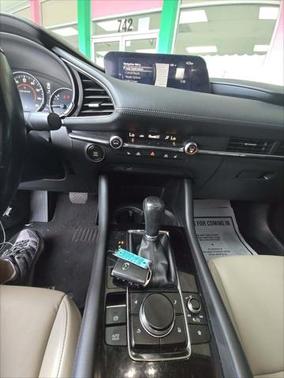 2021 Mazda Mazda3 FWD w/Preferred Package