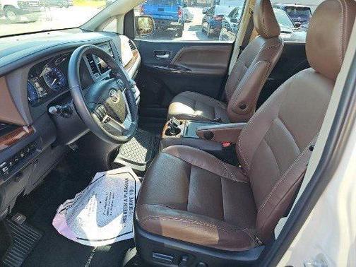 2015 Toyota Sienna Limited