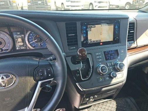 2015 Toyota Sienna Limited