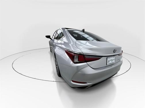 2019 Lexus ES 350 Luxury