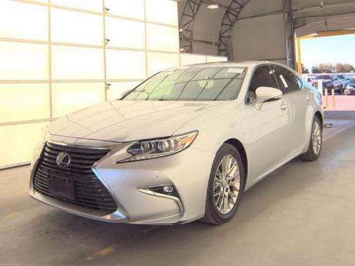 Silver Lining Metallic 2018 Lexus ES 350 Base