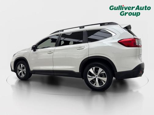 Crystal White Pearl 2023 Subaru Ascent Premium 8-Passenger