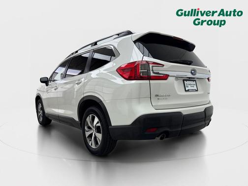 Crystal White Pearl 2023 Subaru Ascent Premium 8-Passenger