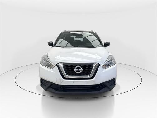 2018 Nissan Kicks SV