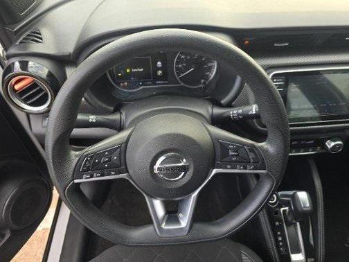2018 Nissan Kicks SV