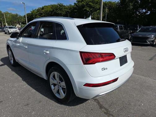2018 Audi Q5 2.0T Tech Premium