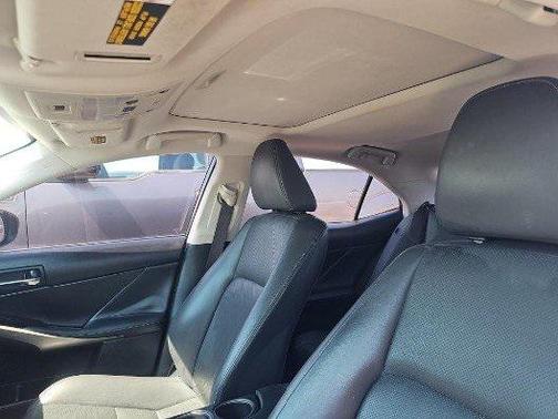 2016 Lexus IS 200t Base