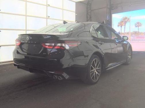 Midnight Black Metallic 2024 Toyota Camry SE