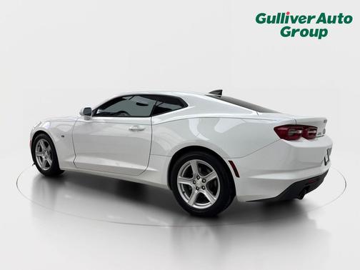 Summit White 2020 Chevrolet Camaro 1LT