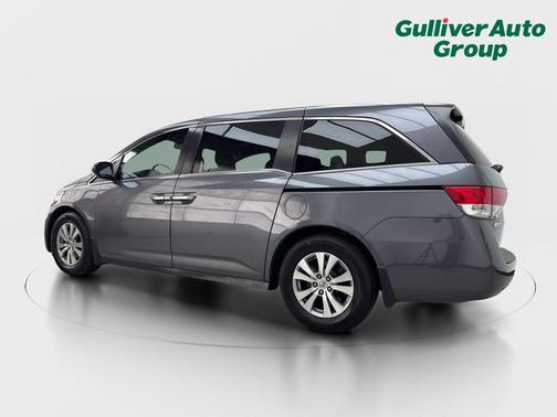 Beige 2017 Honda Odyssey EX-L