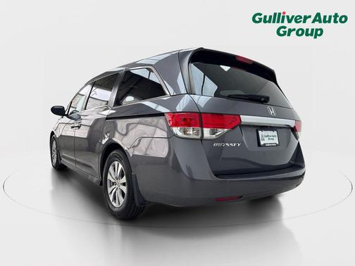 Beige 2017 Honda Odyssey EX-L