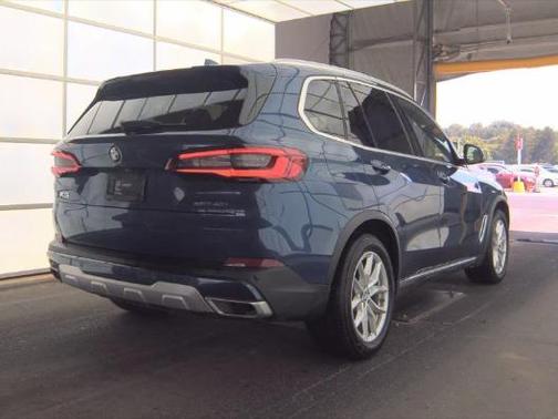 Phytonic Blue Metallic 2019 BMW X5 xDrive40i