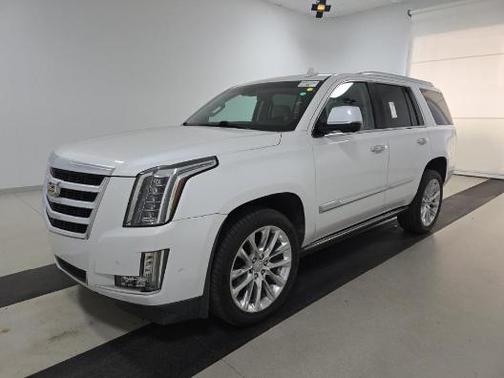 Crystal White Tricoat 2019 Cadillac Escalade Premium Luxury