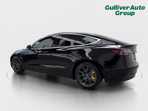 Obsidian Black Metallic 2018 Tesla Model 3 Long Range