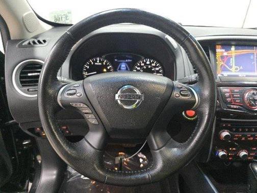 2015 Nissan Pathfinder Platinum