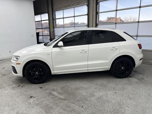 2018 Audi Q3 2.0T Premium