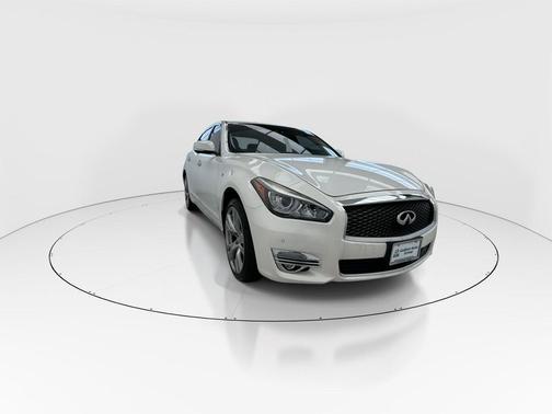2015 INFINITI Q70L 3.7X