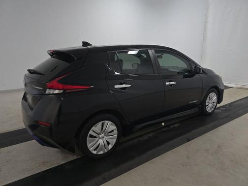 2019 Nissan Leaf S