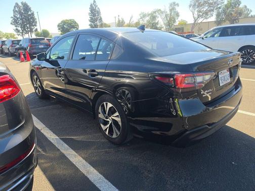 Crystal Black Silica 2023 Subaru Legacy Premium