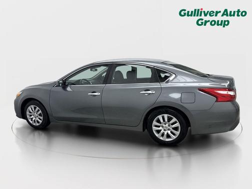 Gun Metallic 2016 Nissan Altima 2.5 S