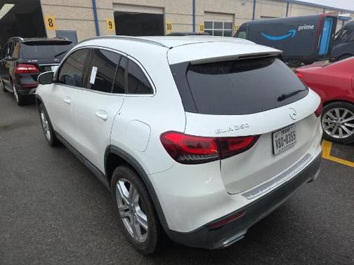 2021 Mercedes-Benz GLA 250 Base 4MATIC