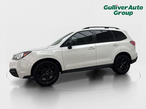 Crystal White Pearl 2018 Subaru Forester 2.5i Premium Black Edition