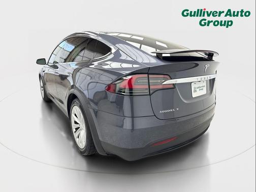 Gray 2017 Tesla Model X 100D