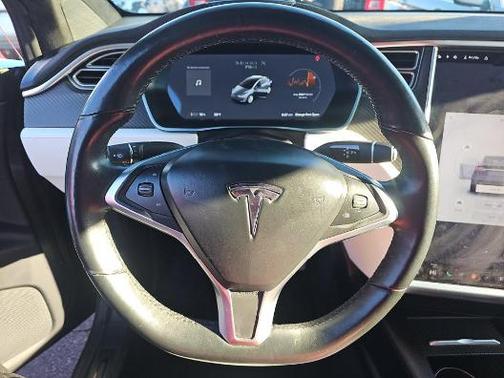 2017 Tesla Model X 100D