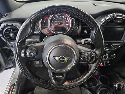 Moonwalk Gray Metallic 2019 MINI Hardtop John Cooper Works