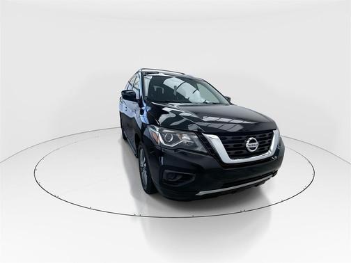 2020 Nissan Pathfinder S 2WD