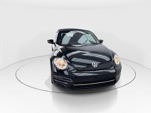 2019 Volkswagen Beetle 2.0T SE