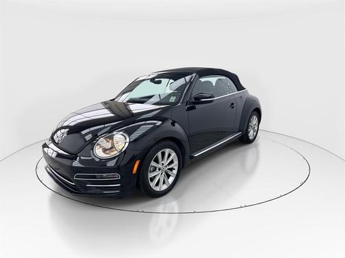 2019 Volkswagen Beetle 2.0T SE