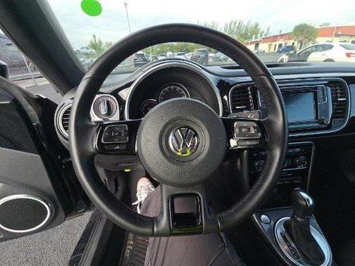 2019 Volkswagen Beetle 2.0T SE