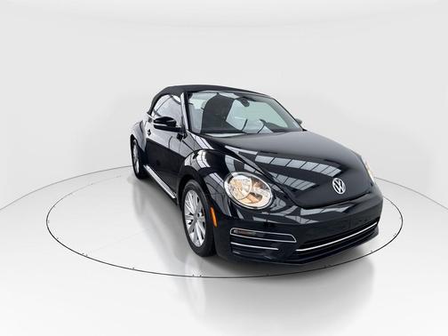 2019 Volkswagen Beetle 2.0T SE