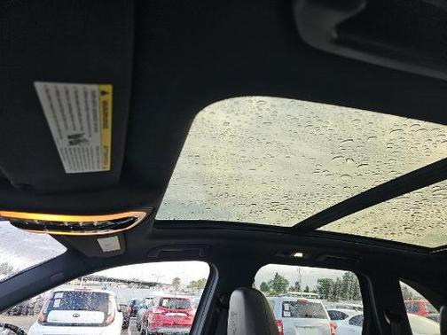 Jet Black Metallic 2016 Porsche Cayenne Cayenne