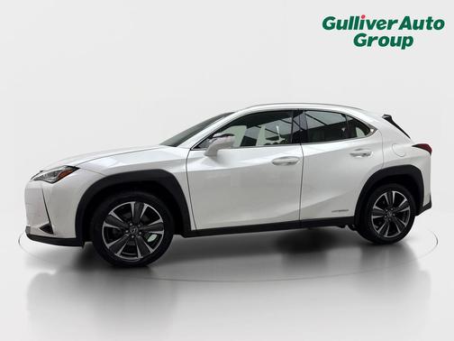 Eminent White Pearl 2020 Lexus UX 250h Base