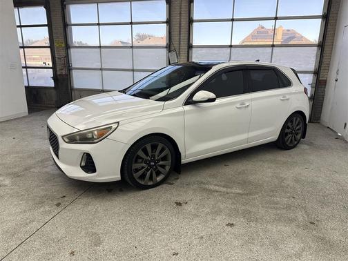 2018 Hyundai Elantra GT Sport