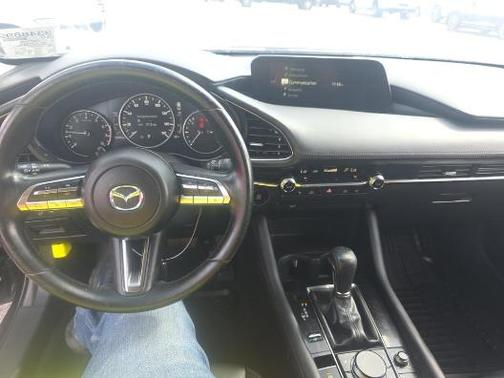 2021 Mazda Mazda3 FWD w/Preferred Package