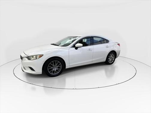2016 Mazda Mazda6 i Sport