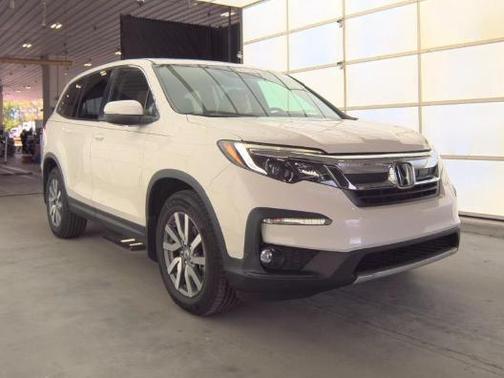 Lunar Silver Metallic 2019 Honda Pilot EX-L