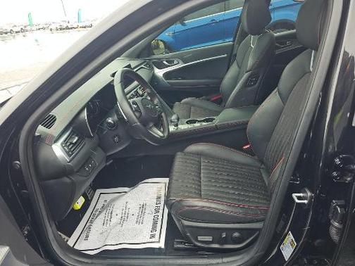 2023 Genesis G70 2.0T AWD